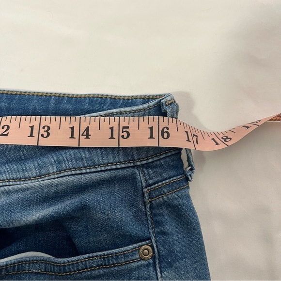 NYDJ Women’s Lift X Tuck Technology Size 12 Marilyn Straight Leg Jeans Casual - Picture 10 of 12